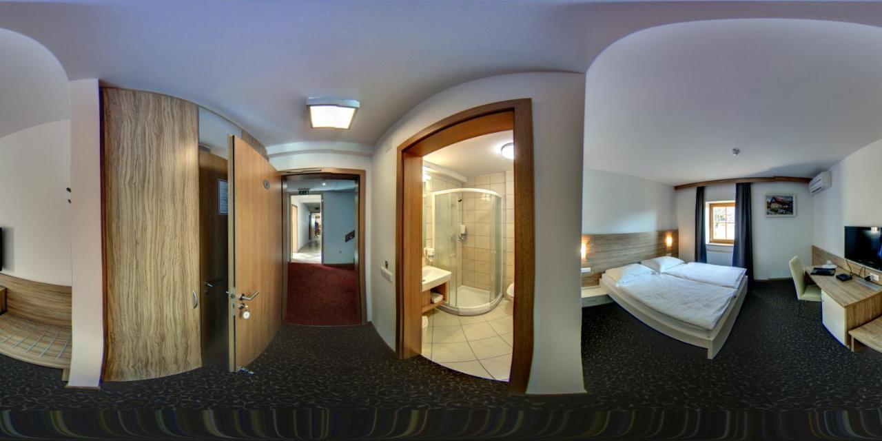Domacija Vodnik & Apartments Cerklje na Gorenjskem Εξωτερικό φωτογραφία