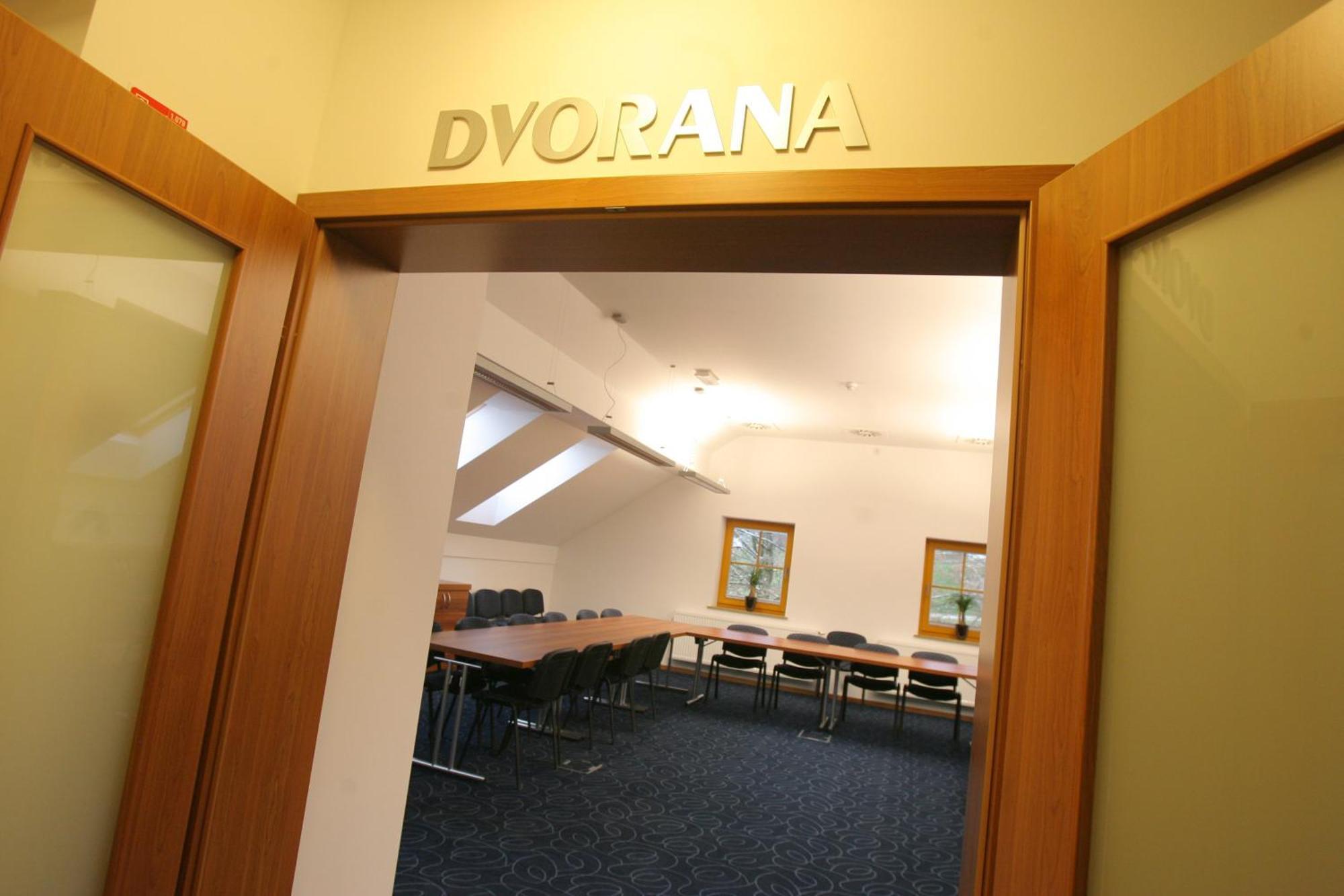 Domacija Vodnik & Apartments Cerklje na Gorenjskem Εξωτερικό φωτογραφία