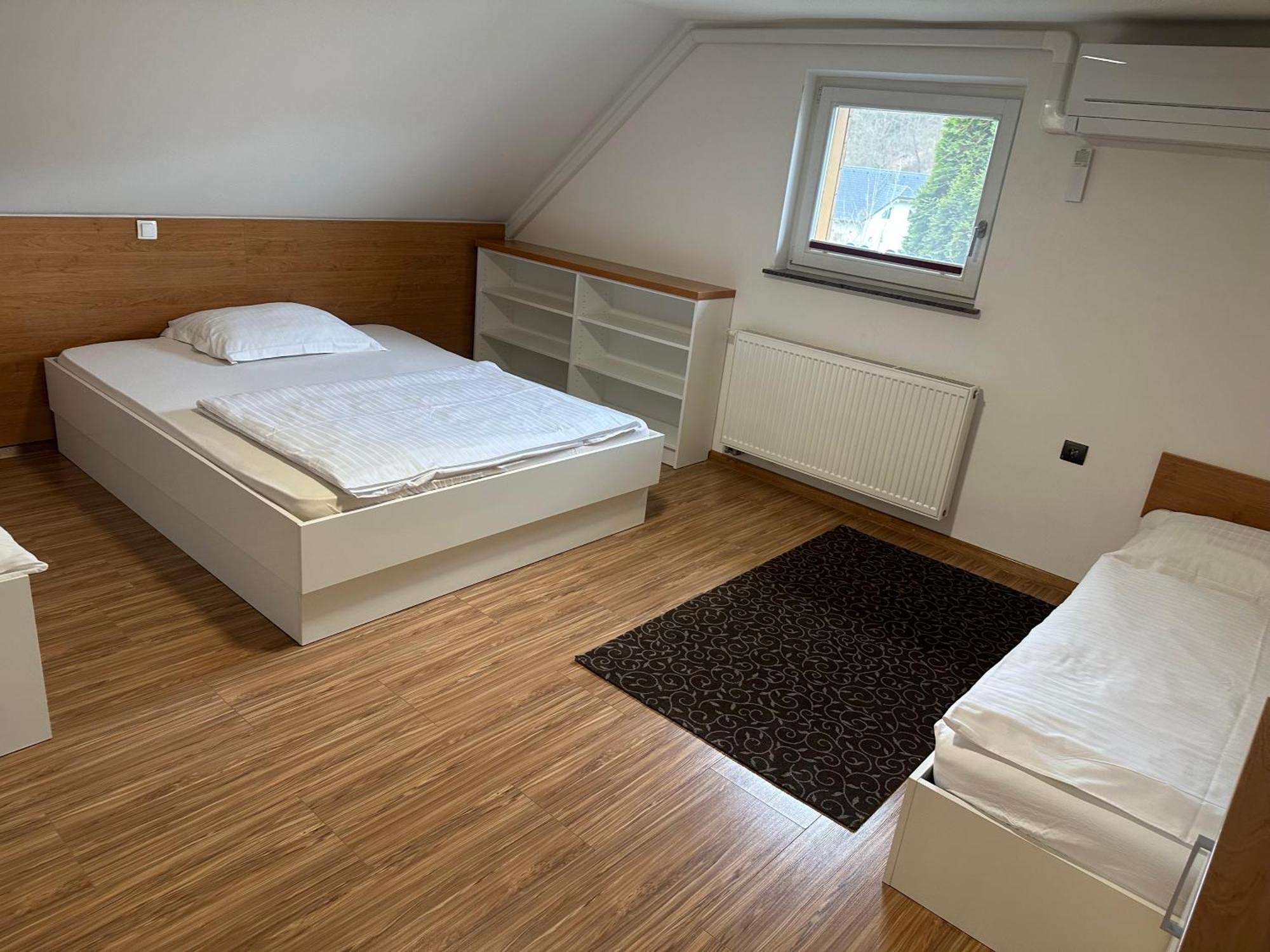 Domacija Vodnik & Apartments Cerklje na Gorenjskem Εξωτερικό φωτογραφία