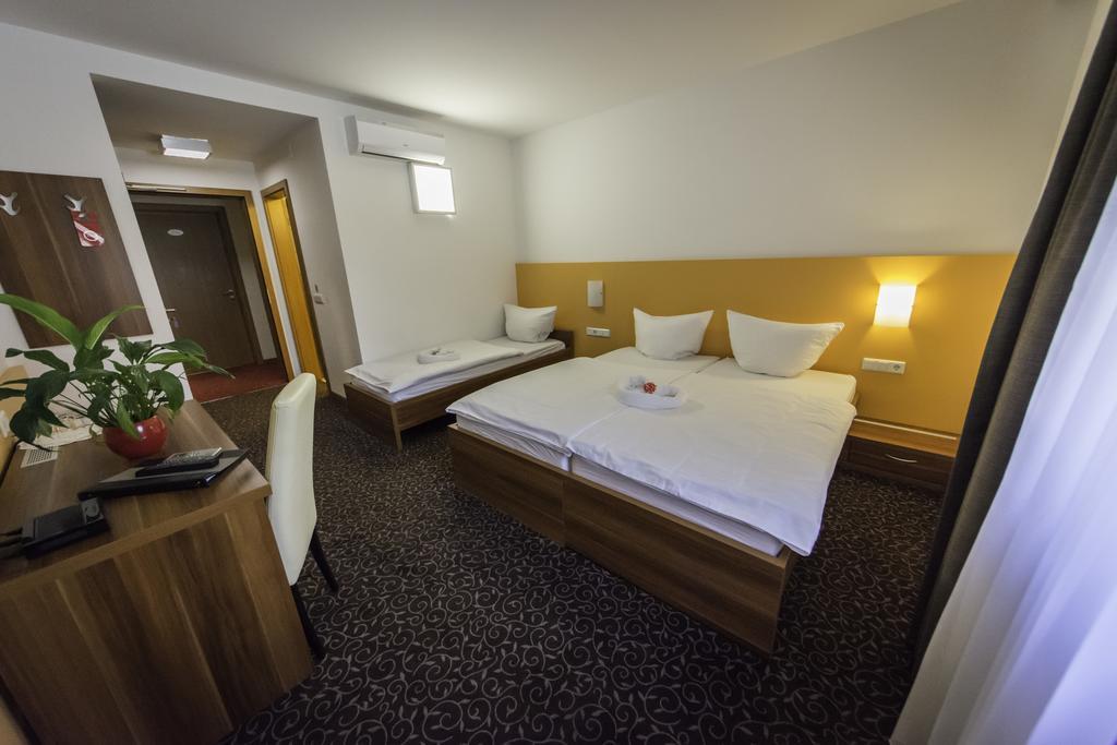 Domacija Vodnik & Apartments Cerklje na Gorenjskem Εξωτερικό φωτογραφία