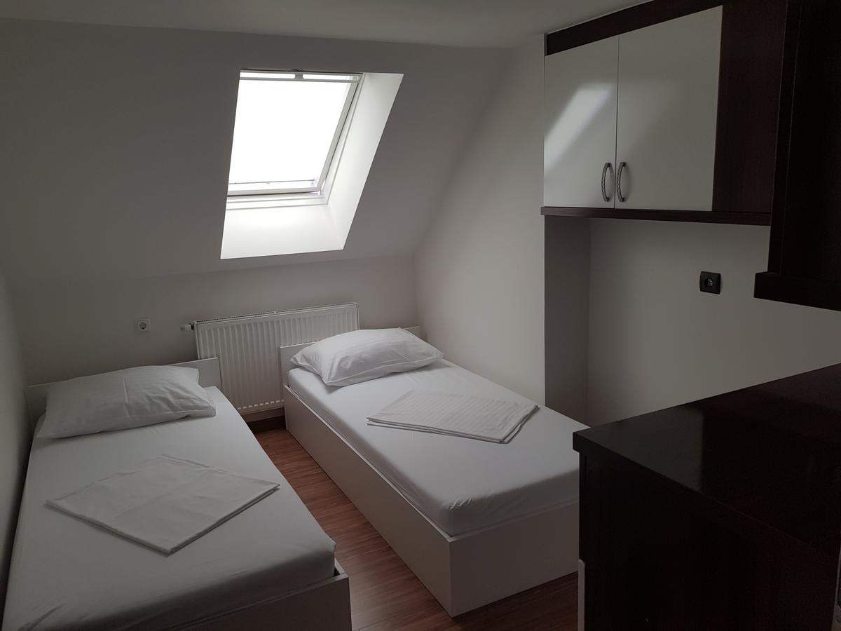 Domacija Vodnik & Apartments Cerklje na Gorenjskem Εξωτερικό φωτογραφία